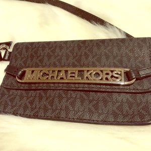 Petite fannypack  by Michael Kors